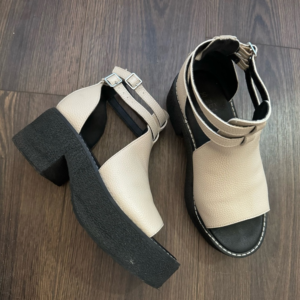 Bohme Elizabeth Platform Sandals